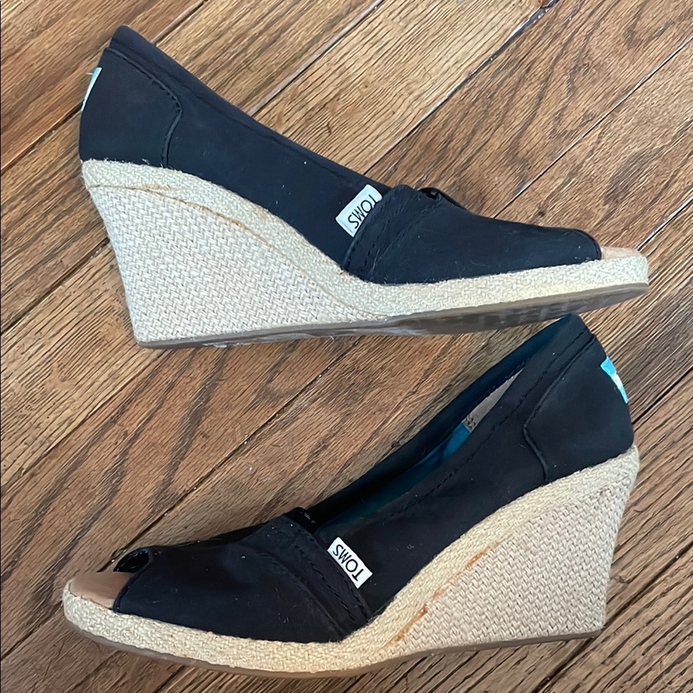 TOMS Black Wedge Espadrilles
